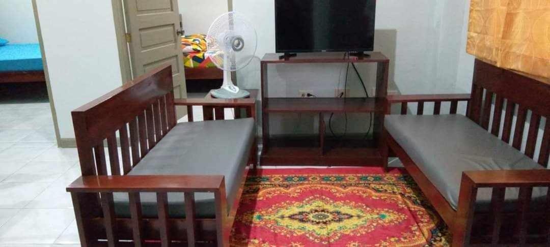 Appartement Palawan Casa à Puerto Princesa Extérieur photo